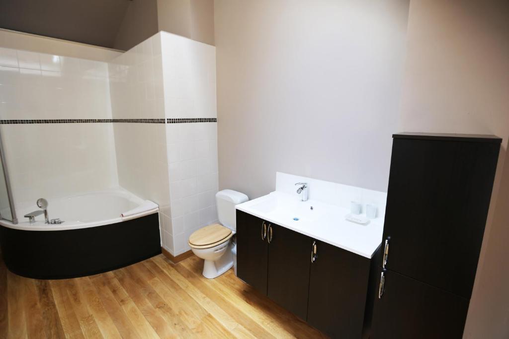 B&B Villa Leopoldine Brussels Guesthouse Ixelles Rum bild