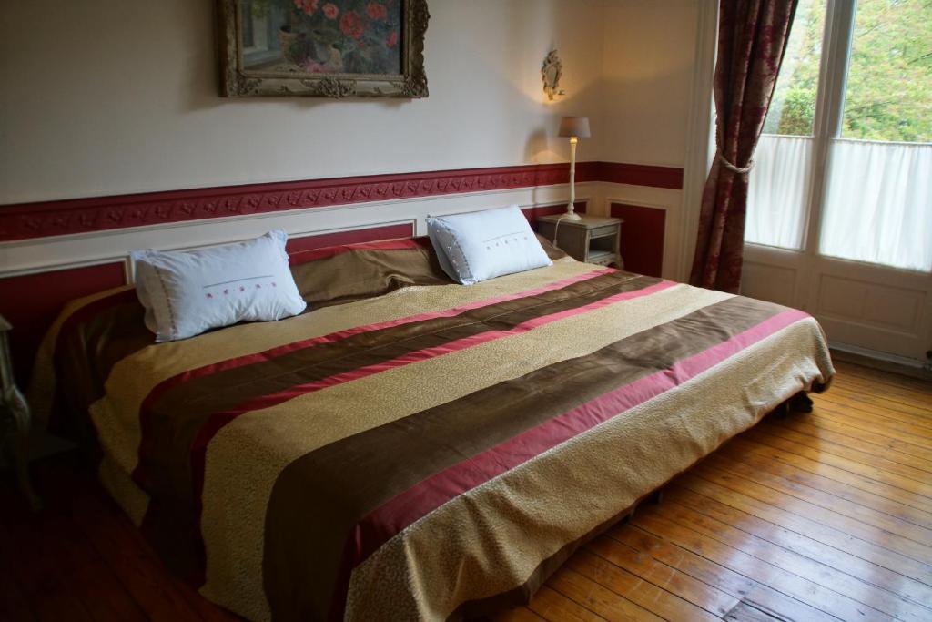B&B Villa Leopoldine Brussels Guesthouse Ixelles Rum bild